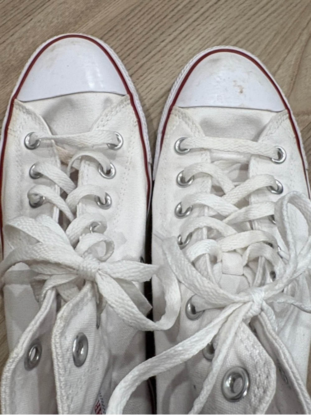 Converse White Canvas Low Top Sneakers with Navy Insole Logo men’s 10/women’s 12 - Picture 4 of 7